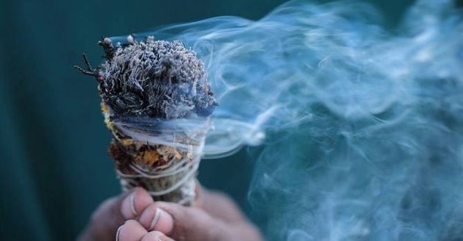 Your Step-by-Step Smudging Guide for Spiritual Cleansing